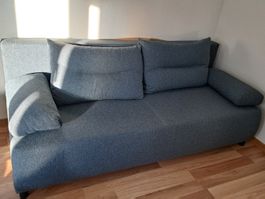 Gemütliches Schlafsofa/Bettsofa mit Stauraum, Blaugrau