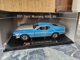 71'Ford Mustang Boss 351 in 1:18 Sun Star