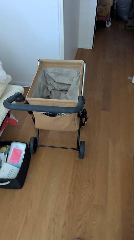 Sonstiges für Haushalt & Wohnen: WeGo Einkaufstrolley  praktisch & leicht – Gebraucht aus Regensdorf von runkelfunkel