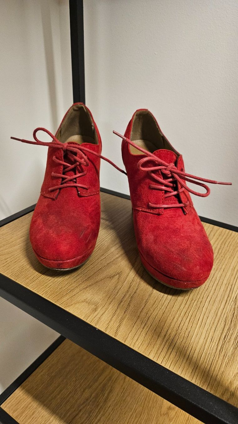 Scarpe da donna: Velvet Rote Wedges Gr. 39 – Usato da Zürich venduto da yas_fzk2 2
