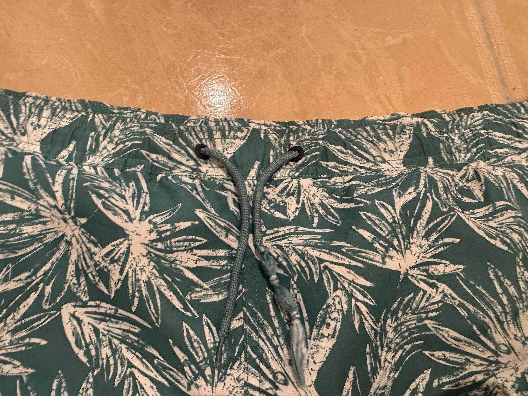 Peak Performance Pantalons: Peak Performance NWT Badehose, L NP 63 Fr – D'occasion à Klingnau par Markus14 2