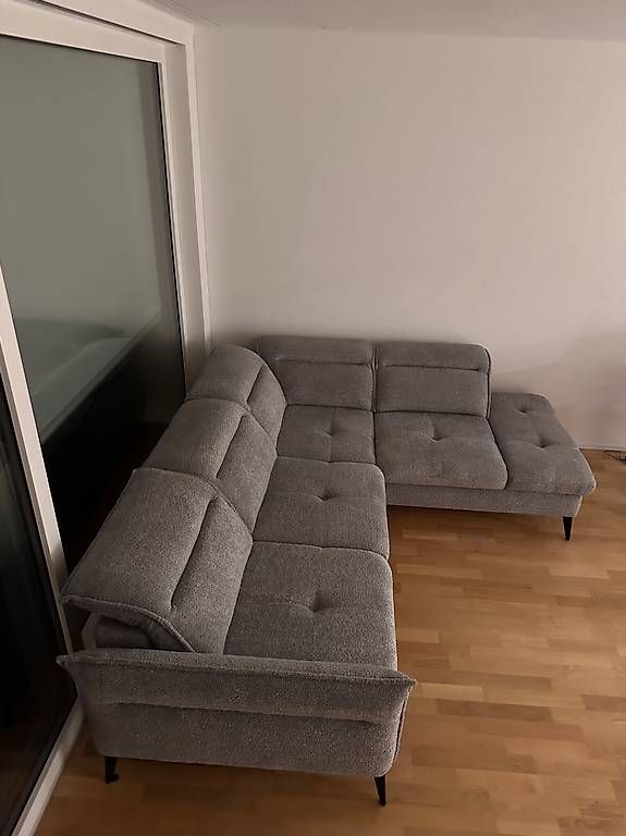 Divani: Ecksofa mit Schlaffunktion – Usato da Niederwangen BE venduto da mat_2mfk 1