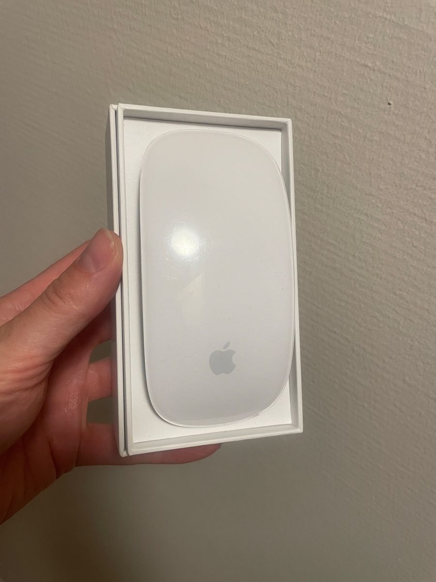 Apple Mouse: Apple Magic Mouse – Usato da Zürich venduto da the_xp8m