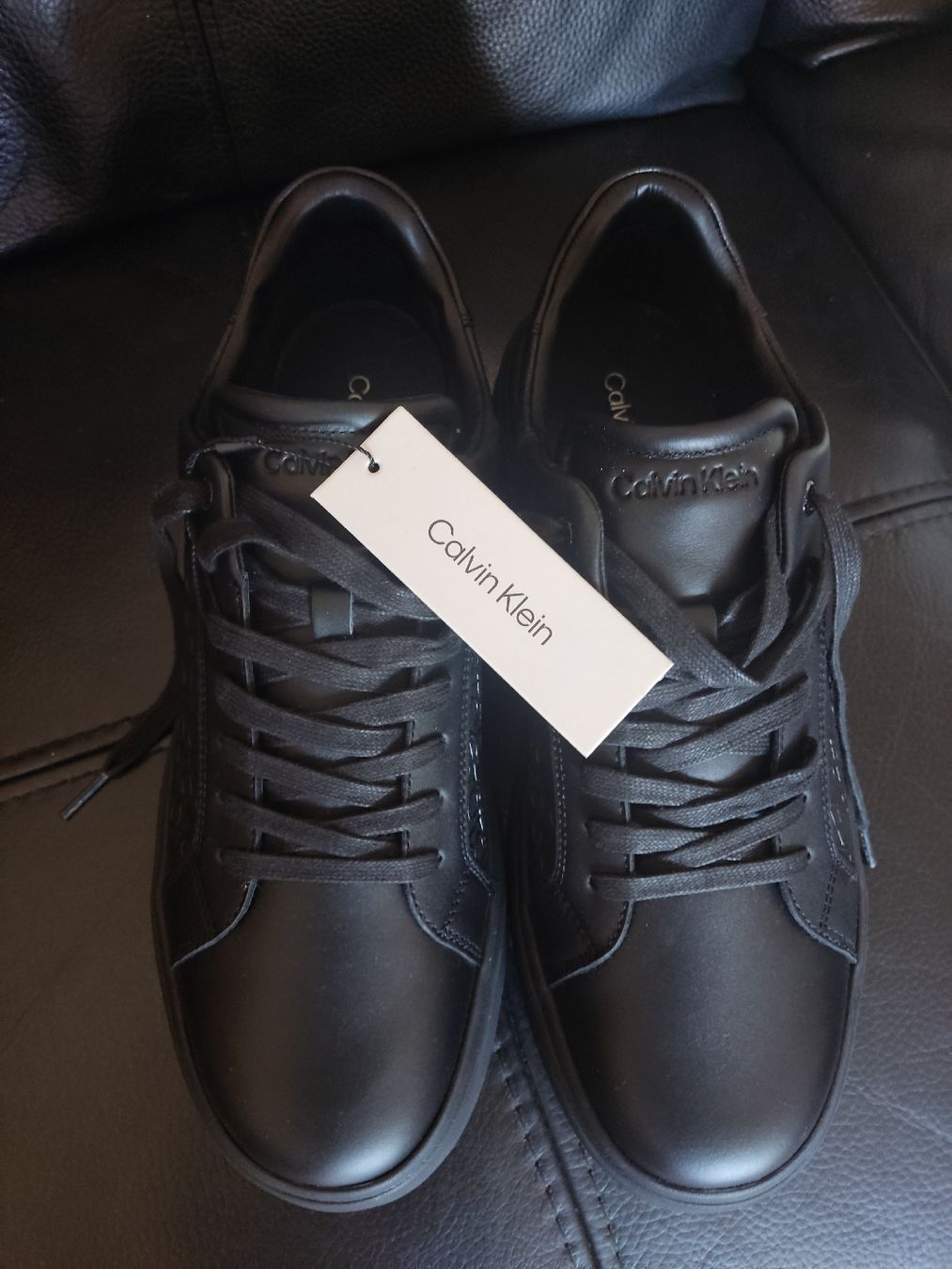 Calvin Klein Scarpe da uomo: CHAUSSURES CALVIN KLEIN POINTURE 45 NEUF – Nuovo (secondo la descrizione) da Les Acacias venduto da Capwel78 1