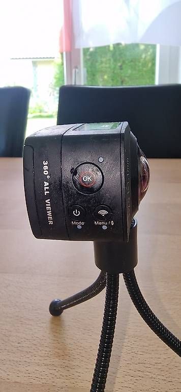 Fotocamera: QIMMIQ Sy 360 mit Stativ – Usato da Leutwil venduto da rec_mrd8 1