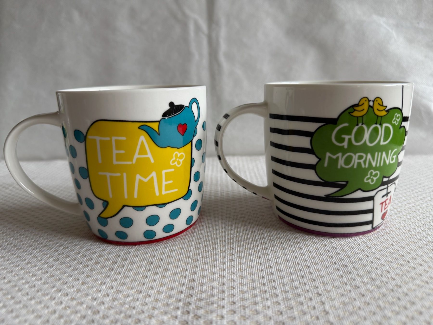 Tazze: - Tasses - Mug – Usato da Sion venduto da accroshoes 2