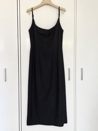 Massimo Dutti Kleid schwarz Träger Grösse 34 neuwertig