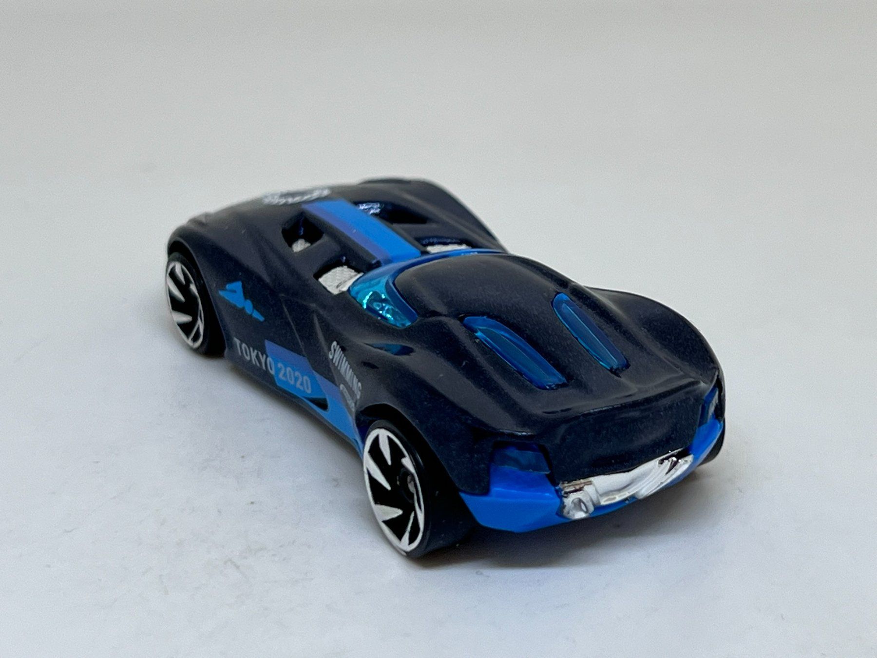Hot Wheels Modellini d'auto: Hot Wheels Velocita #355 – Usato da Wildegg venduto da LaaBoutique 2