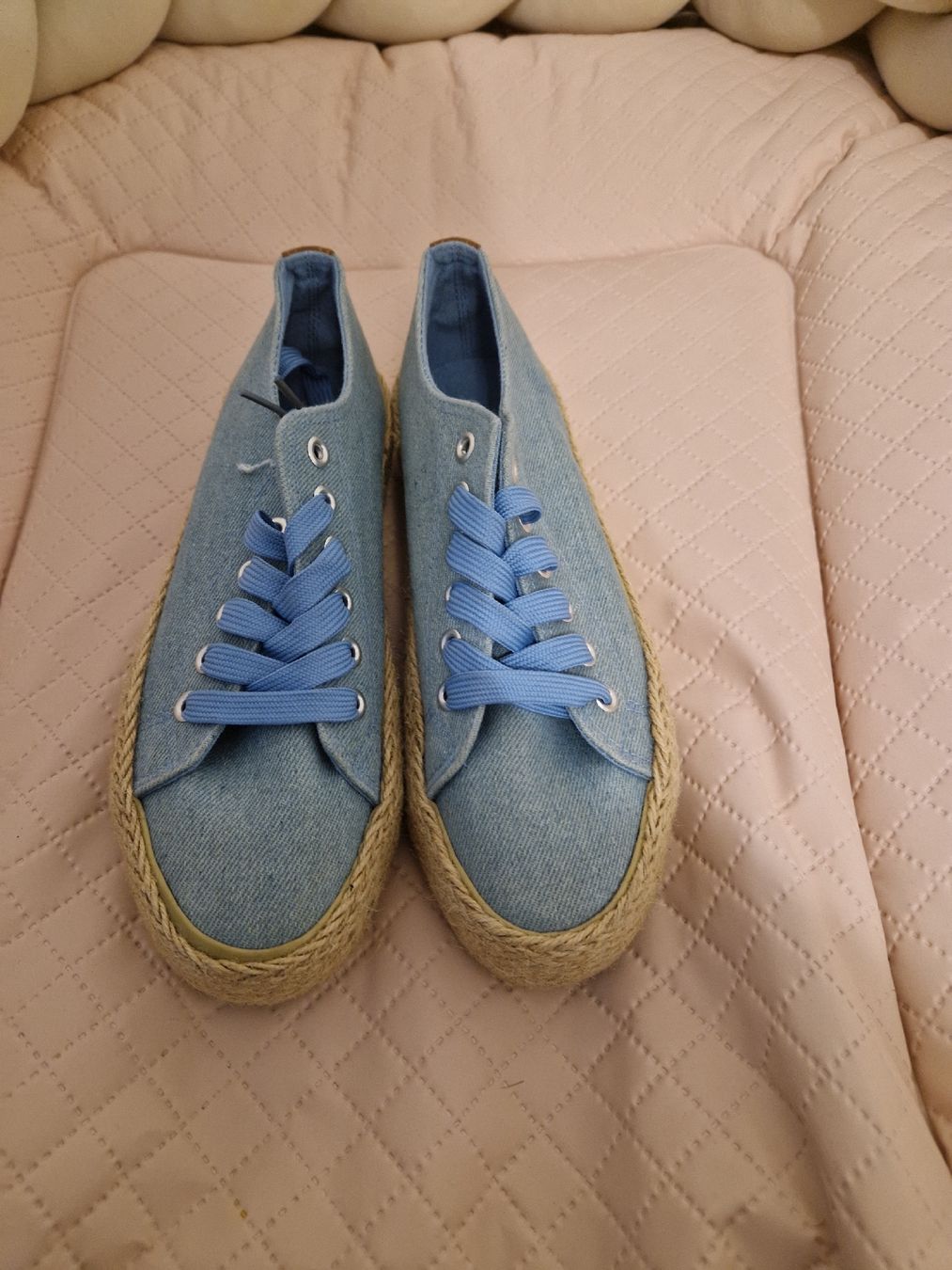 Scarpe da donna: Denim Sneaker – Nuovo (secondo la descrizione) da Dielsdorf venduto da tyaga01