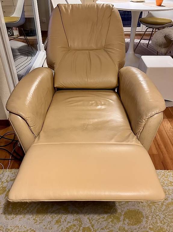 Sessel: Fauteuil électrique  – Gebraucht aus Yverdon-les-Bains von sol_9sdm 1