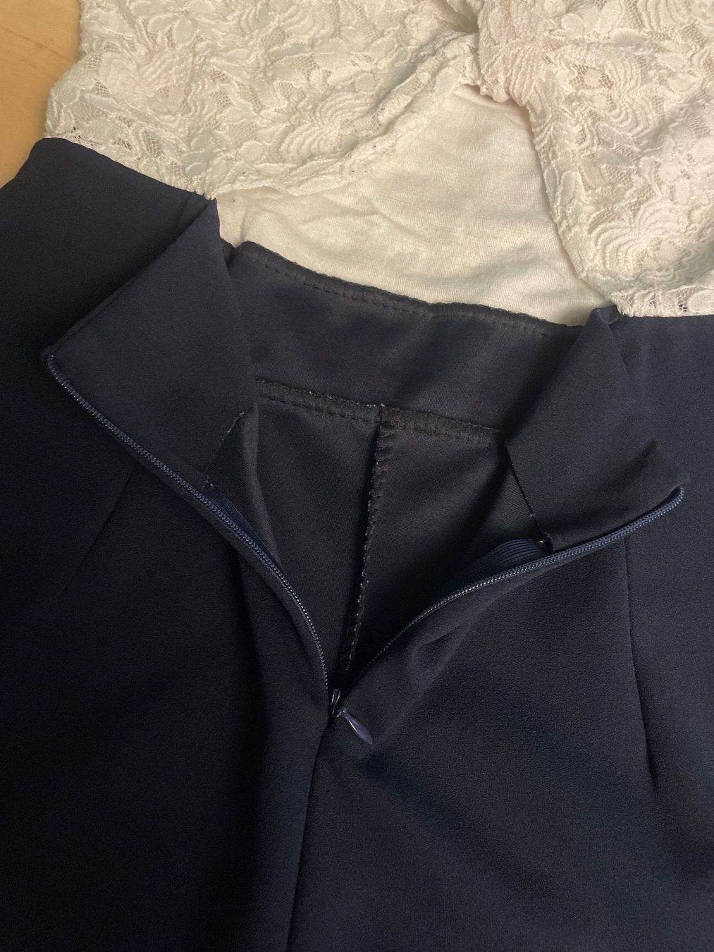 Tute: Süsser eleganter Jumpsuit Gr.34/36 – Usato da Obergerlafingen venduto da cabo4 2
