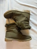 Schnürstiefel oliv mit Kunstfellfutter Grösse 40