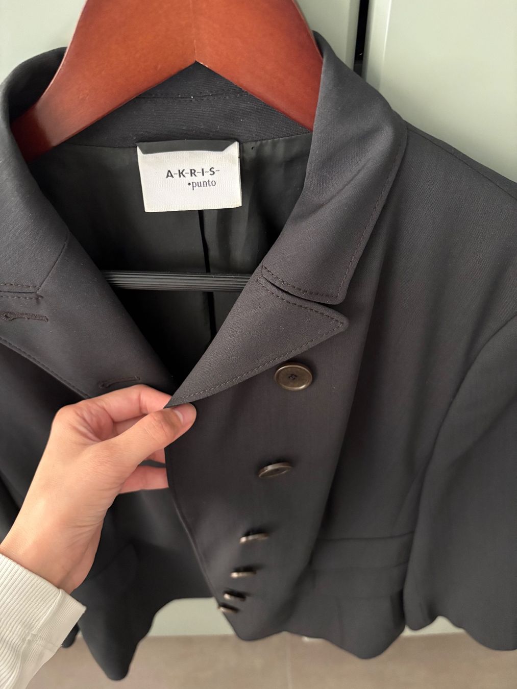 Akris Giacche: Arkis punto jacket – Usato da Frauenfeld venduto da Classiclover 1