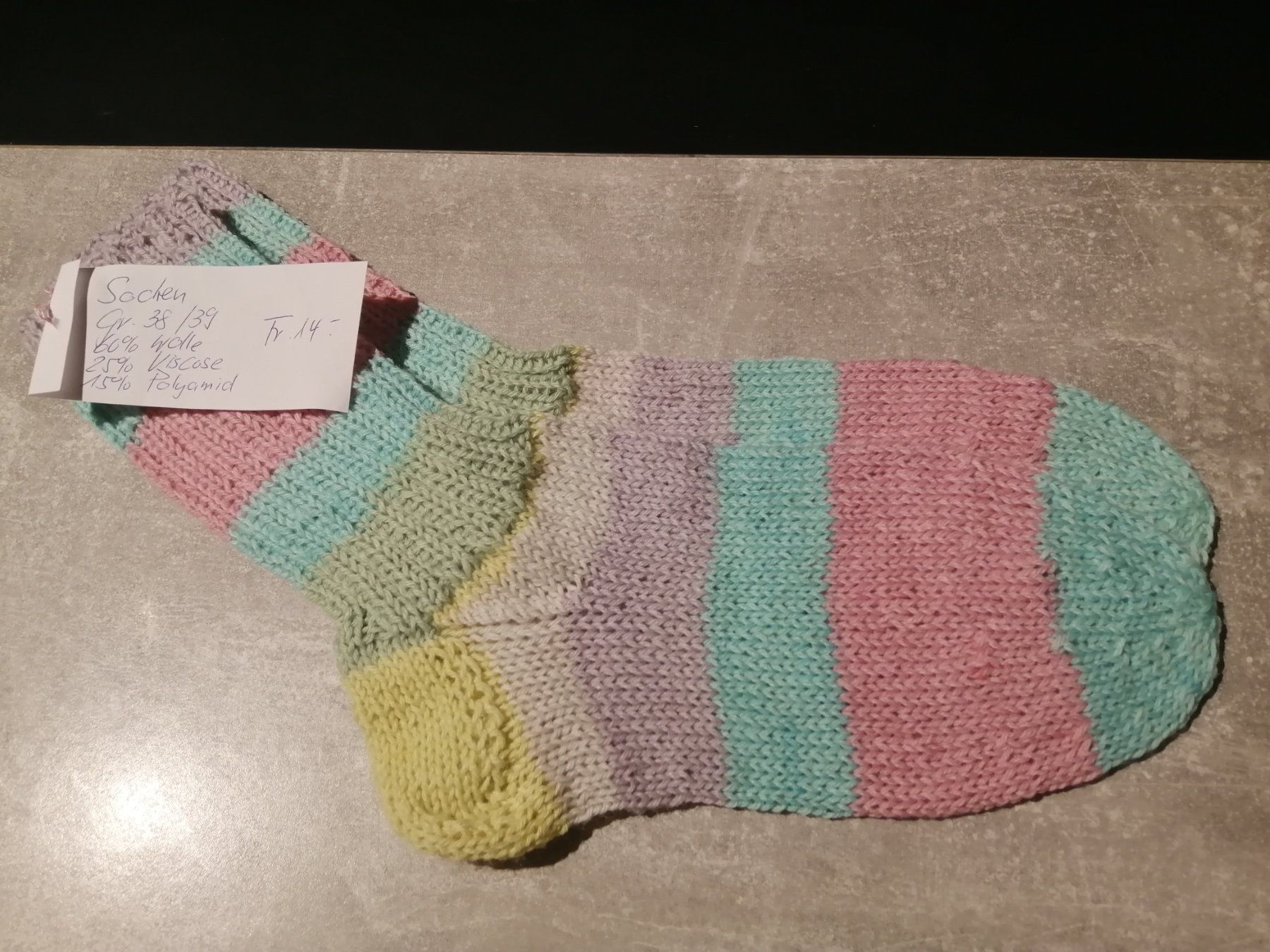 Calze: Socken handgestrickt, Grösse: 38/39 – Nuovo (secondo la descrizione) da Altstätten SG venduto da willipatricia