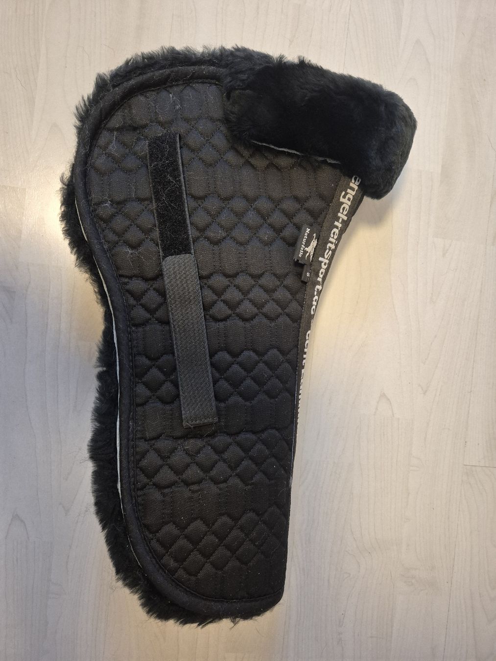 Sattel & Sattelzubehör: Lammfell Sattelkissen – Neu und originalverpackt aus Ruswil von rah_8p5y 2
