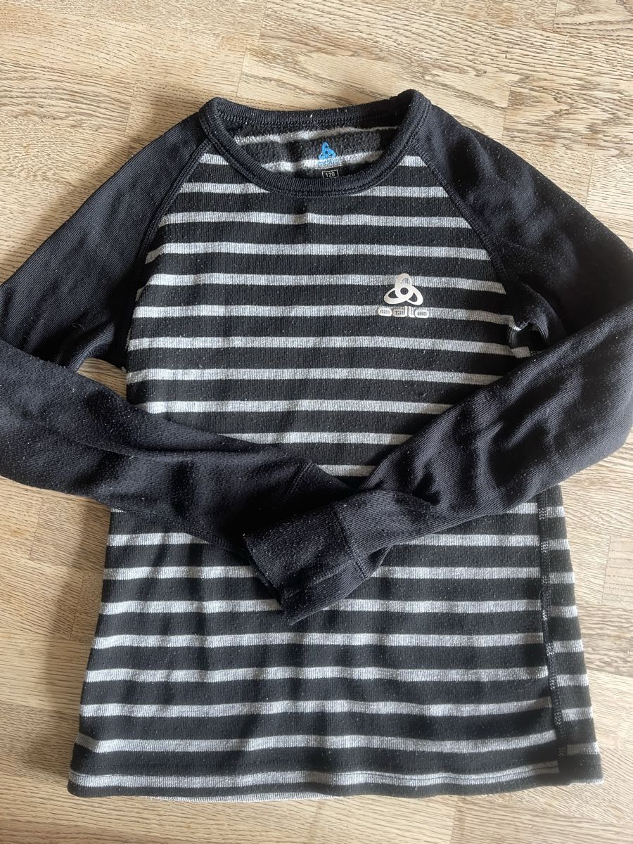 Odlo Hemden, T-Shirts & Polos: Odlo Shirt Gr.128 – Gebraucht aus Münsingen von MCMLXXXI