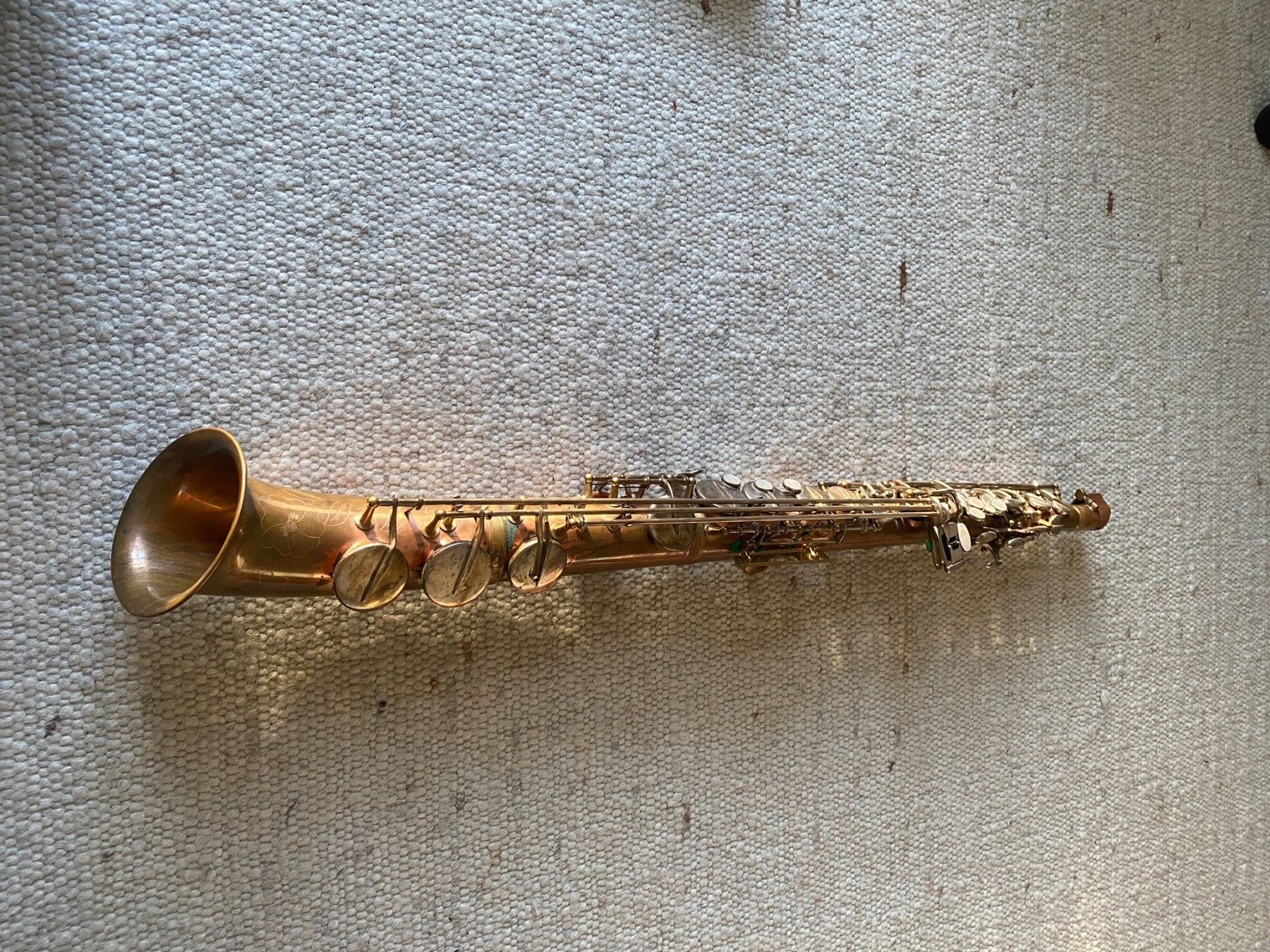Strumenti musicali: Altello saxophone by Rampone & Cazzani – Usato da Däniken SO venduto da saxophonnerd