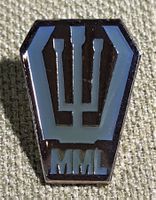 M996 - Pin MML Logo ??? Nr. 573/800