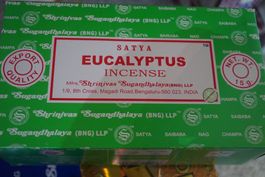 Nag Champa Eucalyptus   Räucherstäbchen BOX