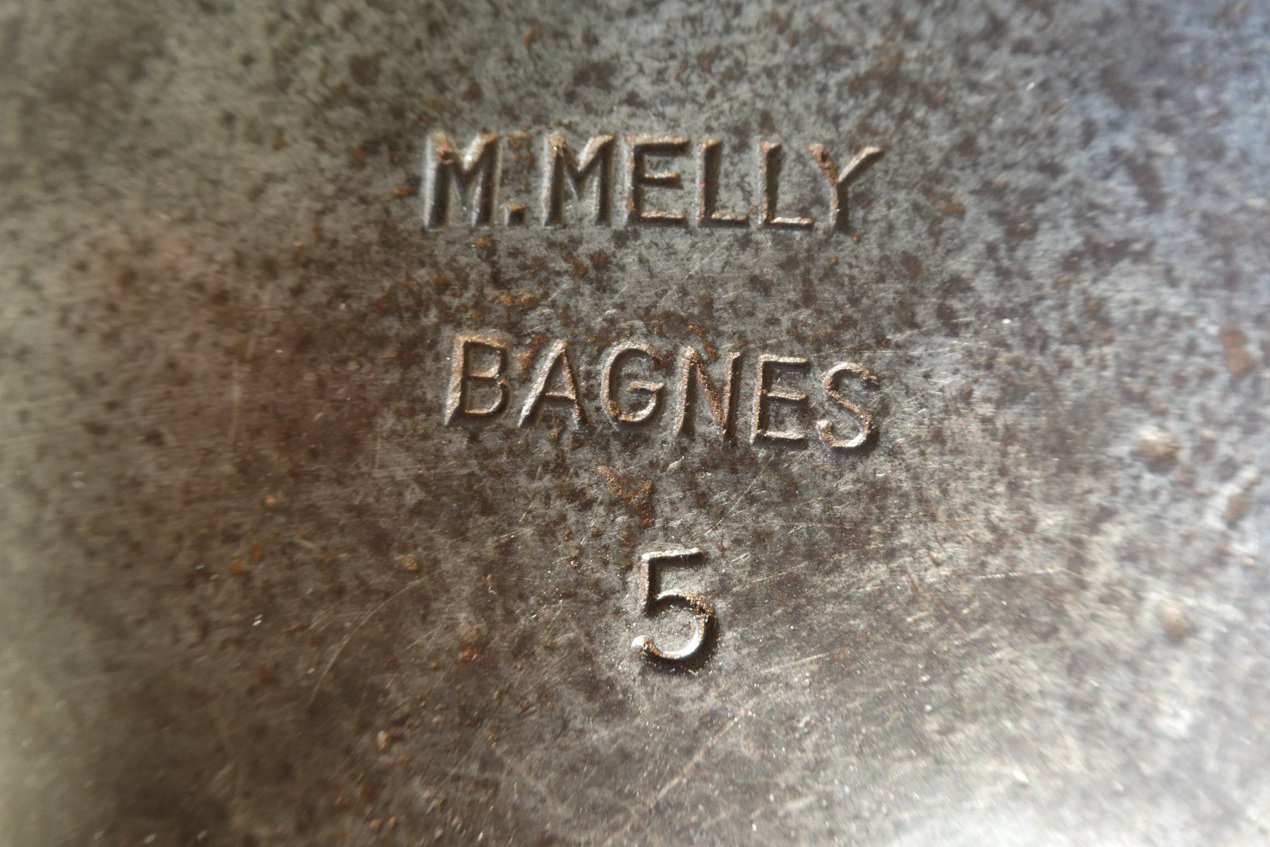 Glocken & Treicheln: Melly a Bagne Valais no 5 – Gebraucht aus Fontaines NE von monloisir 1