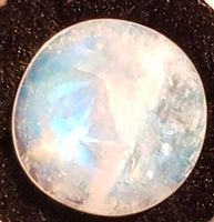 Regenbogen Mondstein 16.88 ct Blau Natur Madagaskar