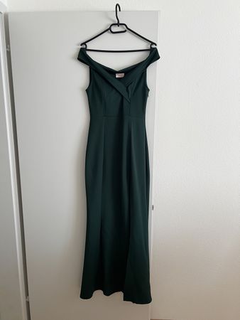 Showpo Festkleid in grün - 38
