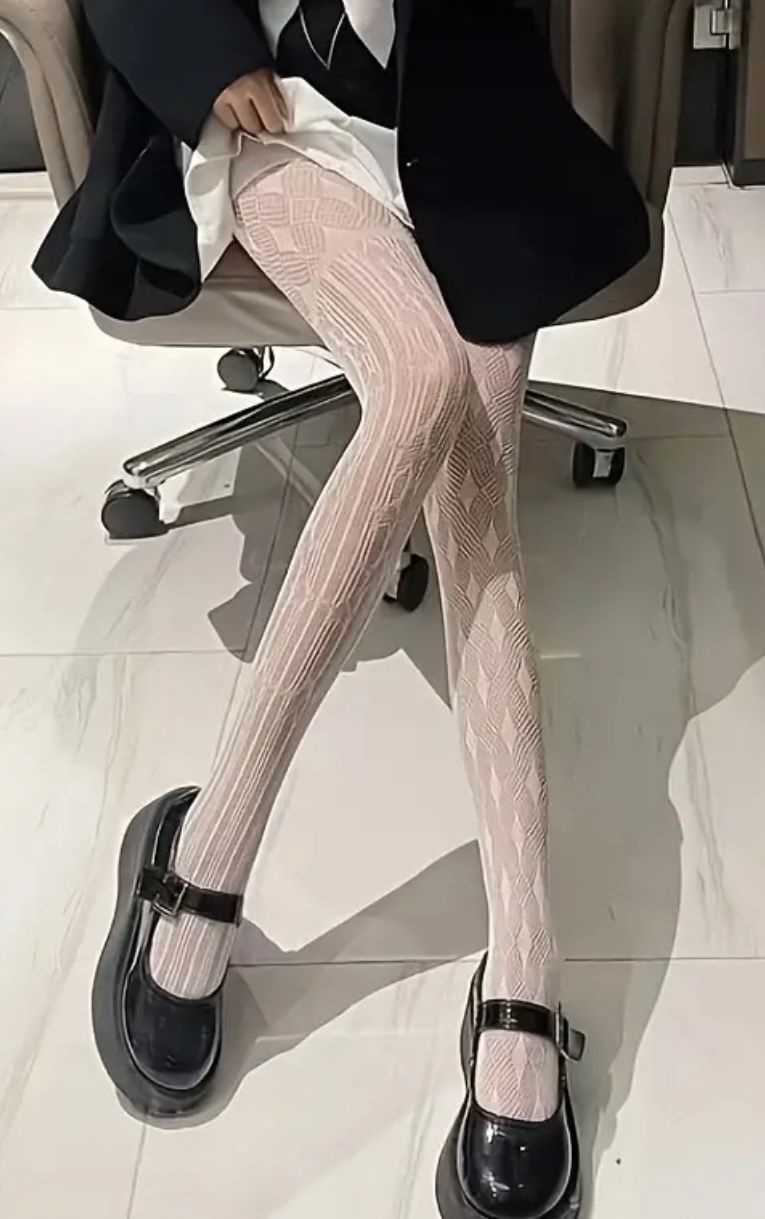 Strümpfe & Strumpfhosen: Collant colore late a rete, stile Particolare e sexy – Neu und originalverpackt aus Locarno von Fixed8 1