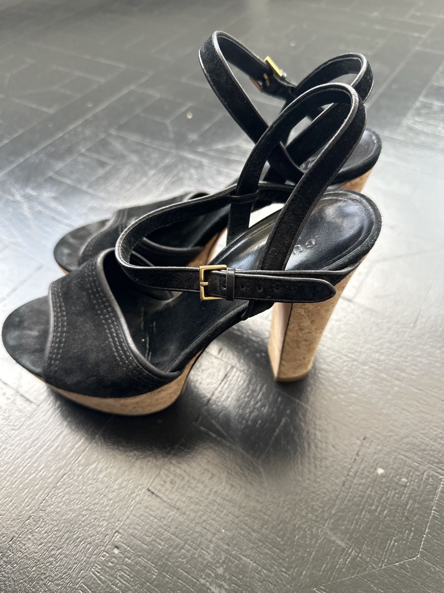 Gucci Chaussures femmes: Gucci Shoes 39.5 – D'occasion à Cologny par pichi26 1