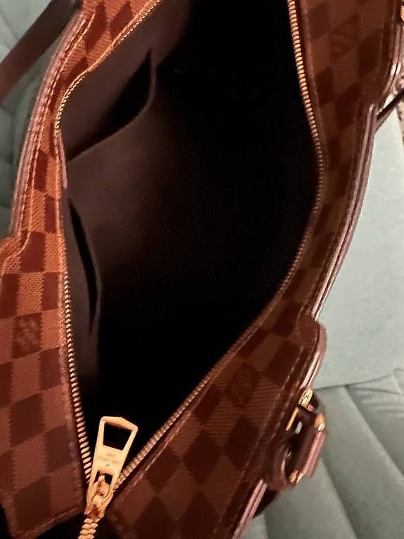 Sacs femmes: Louis Vuitton Tasche Super Preis 🤩 – D'occasion à Basel par SibylleP 4