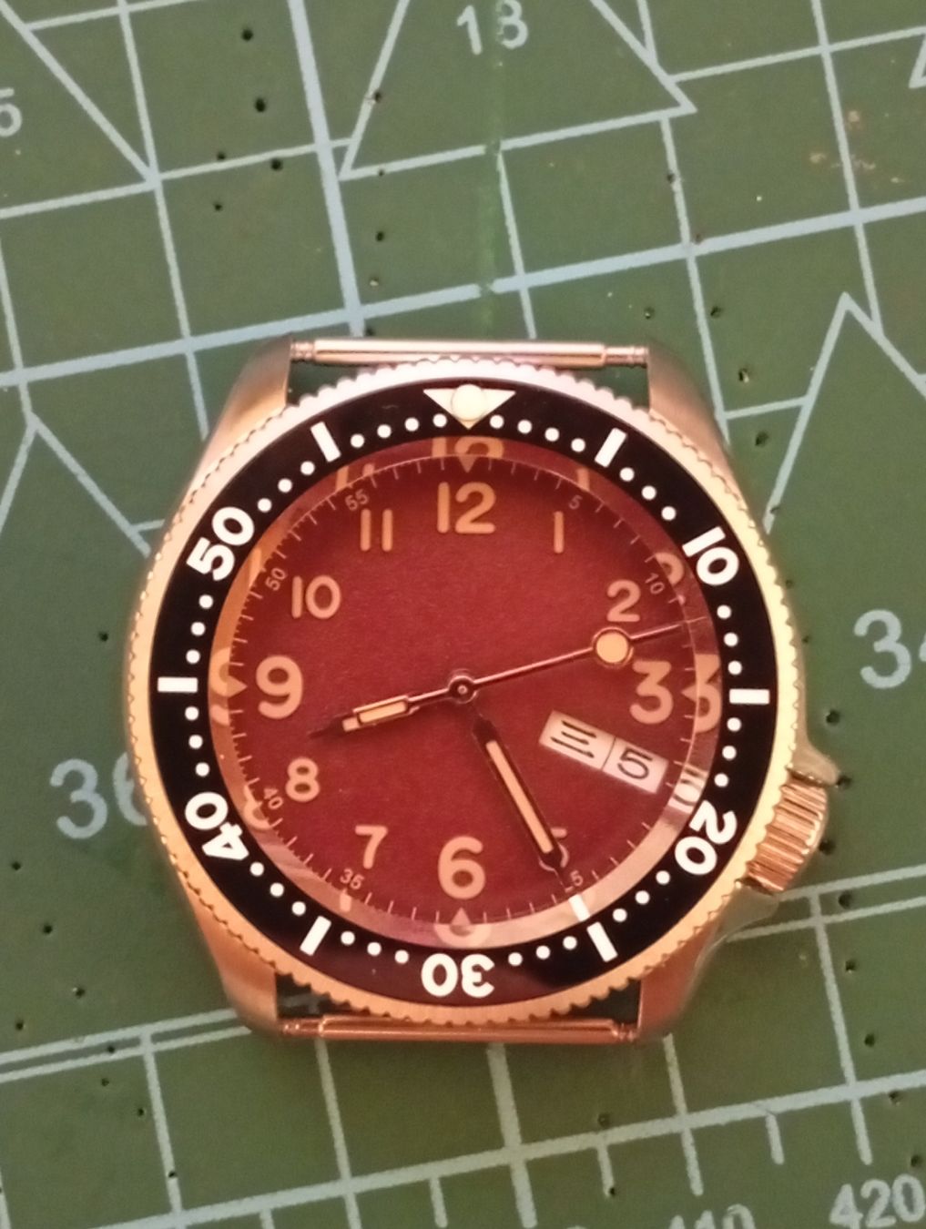 Orologi: 37mm watch with regulated Seiko NH36A automatic movement – Nuovo (secondo la descrizione) da Romainmôtier venduto da fjk1983