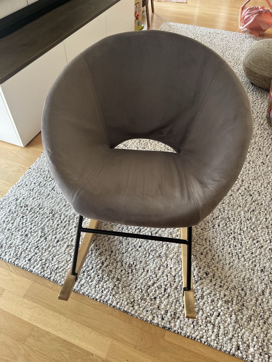 Westwing Poltrone: Schaukelstuhl aus Samt – Usato da Zürich venduto da cg346 1