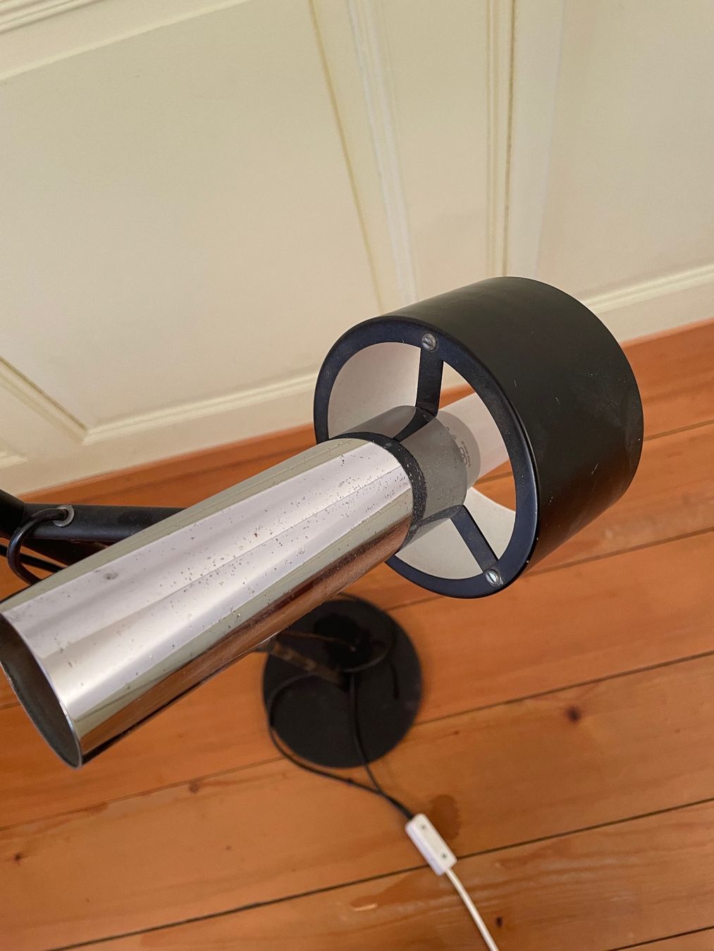 Lampade: Stehlampe mit zwei Spots / 60er Jahre – Usato da Schinznach-Dorf venduto da mix 7