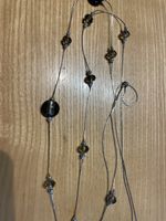 Kette mit Glasperlen lang silberfarben 