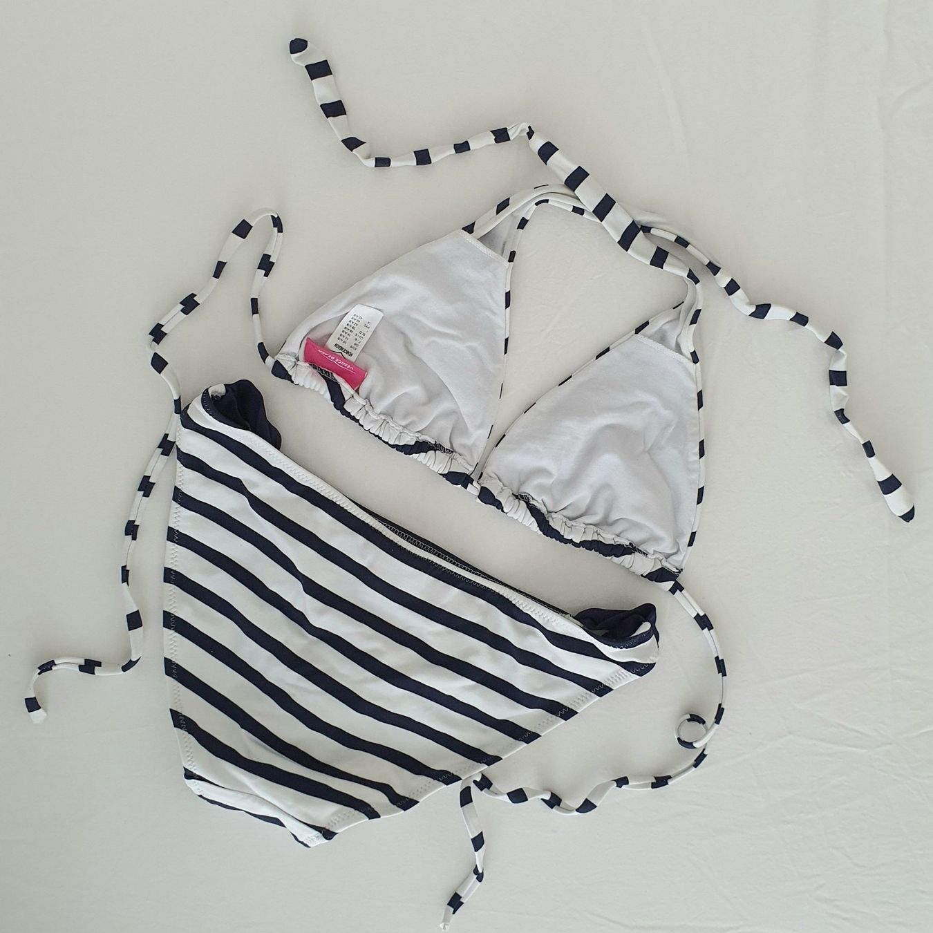 Costumi da bagno & Bikini: Venice Beach Triangel-Bikini in Maritim-Look – Usato da Weiach venduto da sim_8s27 2