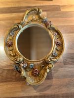 Antiker Wandspiegel in Wachs mit Blumenmuster, Vintage Look!