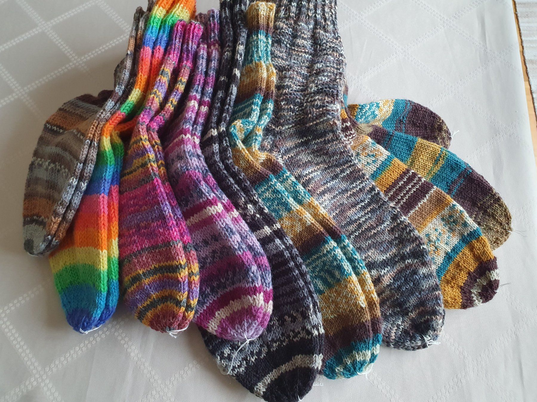 Calze: Socken gestrickt, Grösse 42/43 – Nuovo (secondo la descrizione) da Jonen venduto da h-blxgirl79 2