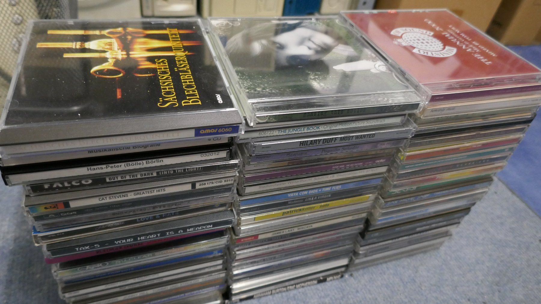 CDs: Grosse CD-Sammlung – D'occasion à Wenslingen par FairlightCMI 1