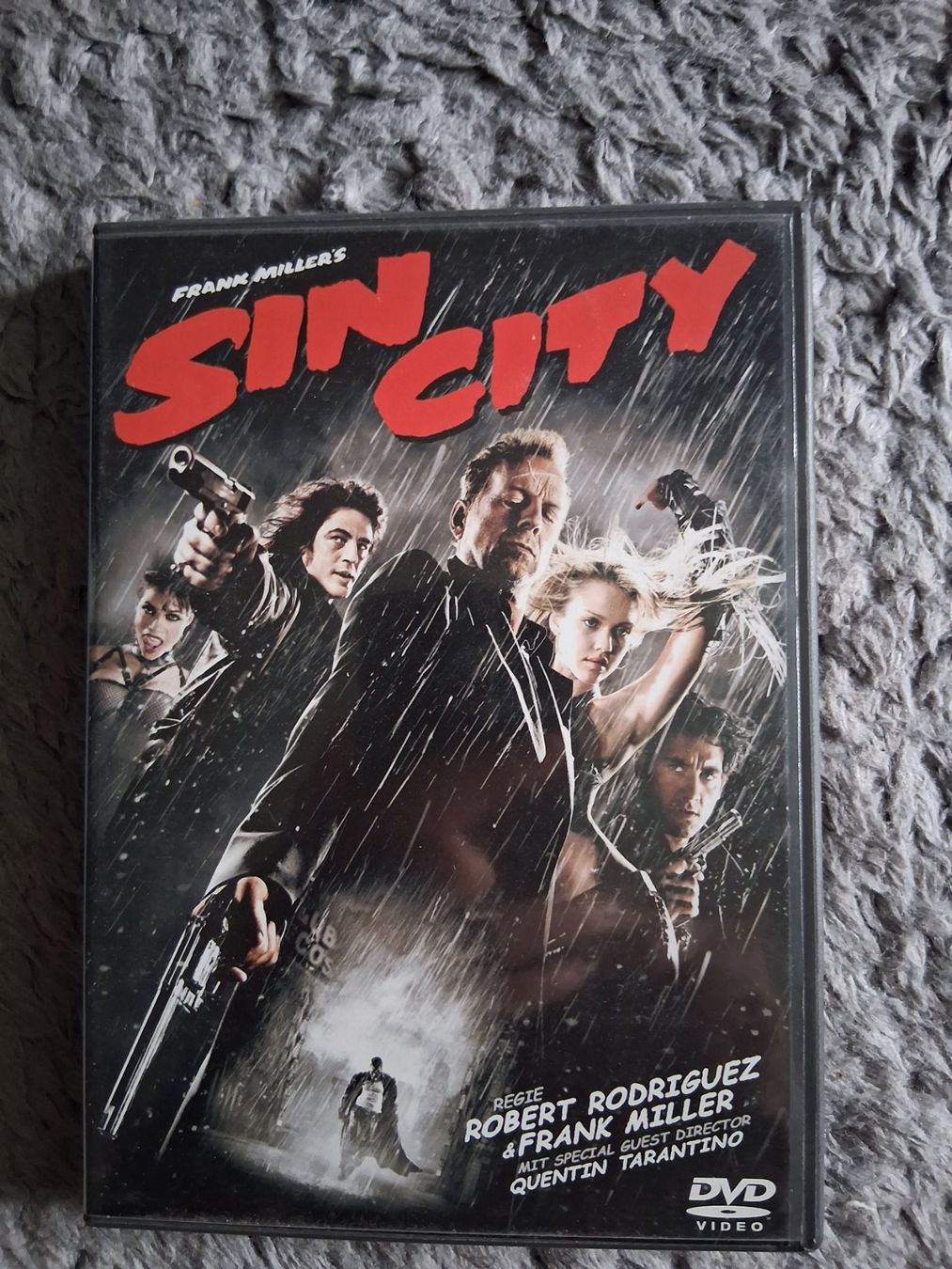 Tutti i DVDs: SIN CITY        DVD – Usato da Wetzikon ZH venduto da Ramones01