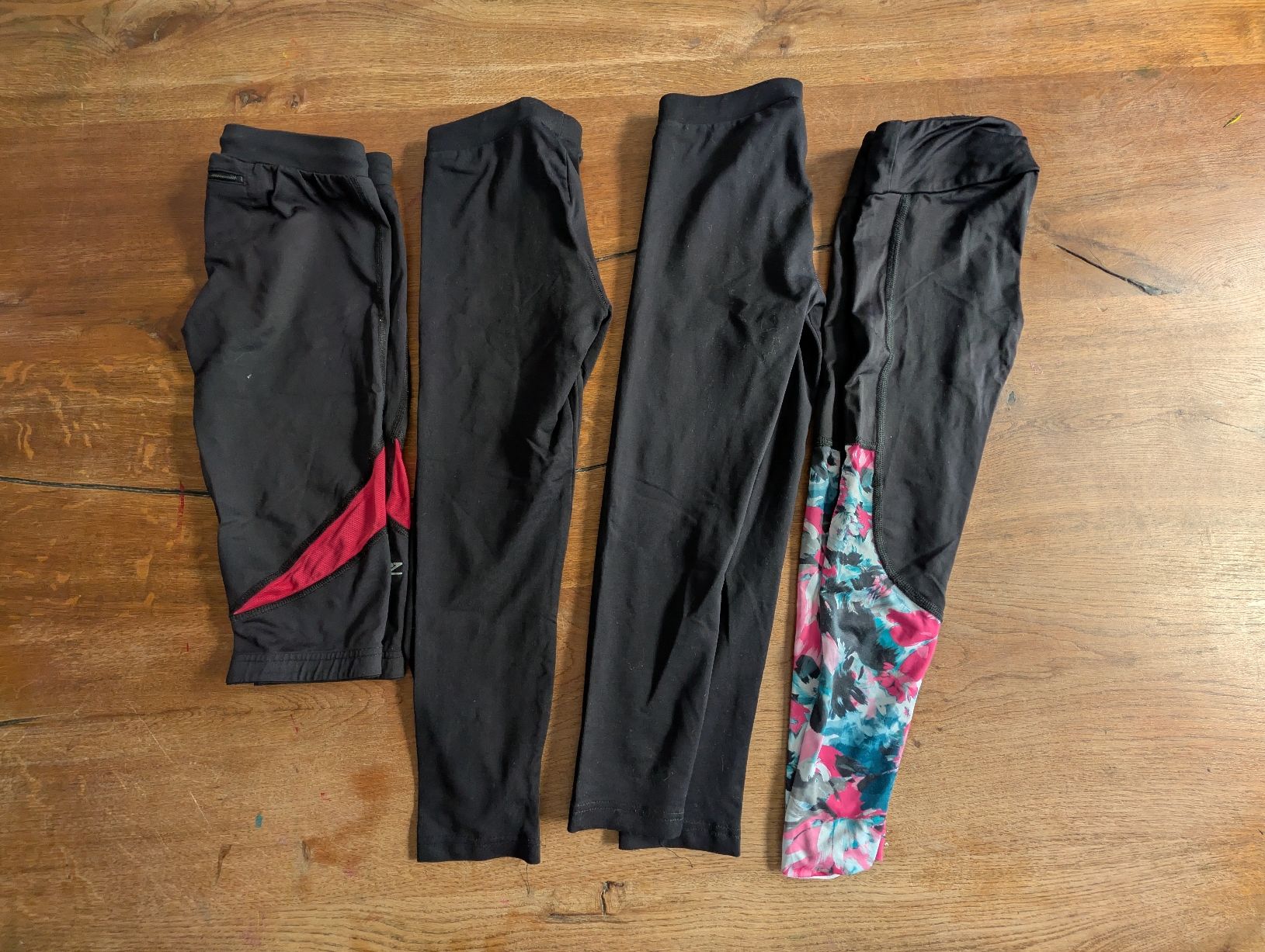 Kleiderpakete & -sets: 3/4 Sportleggins – Gebraucht aus Trimmis von Blueberry123