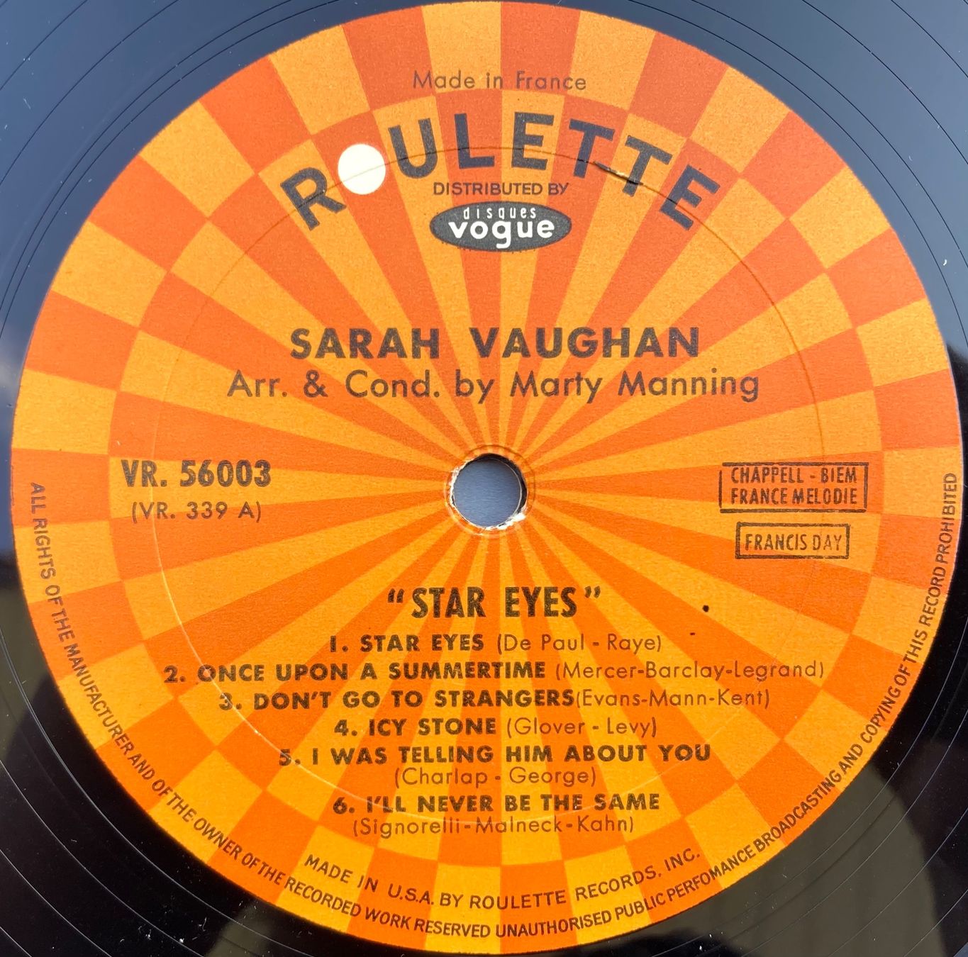 Dischi in vinile: SARAH VAUGHAN - STAR EYES – Usato da Poliez-Pittet venduto da Newtown-Records 2