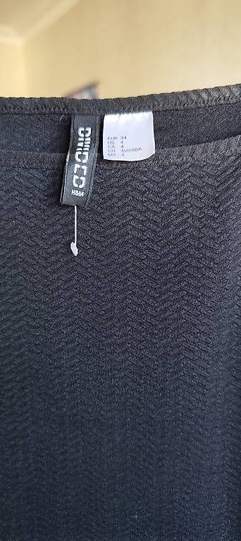 Vestiti: Robe  – Nuovo e nell'imballaggio originale da Lausanne venduto da vri_jmb8 4