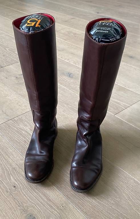 Burberry Scarpe da donna: Burberry Stiefel Grösse 37.5 – Usato da Oetwil am See venduto da Aldox108 1