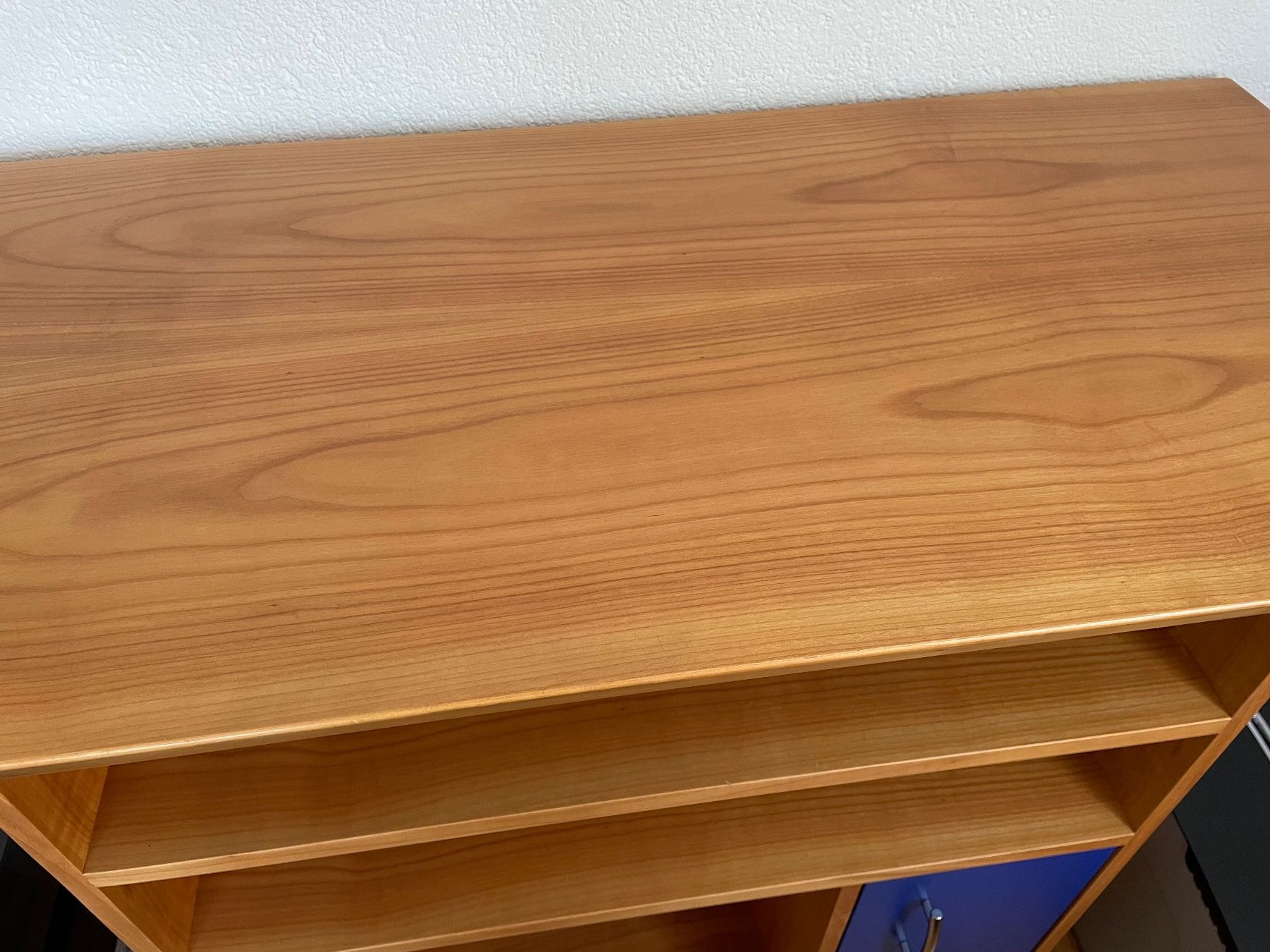 Scaffali: Schönes Stehpult oder Regal, Kirschbaum – Usato da Romanshorn venduto da luxcollect 1