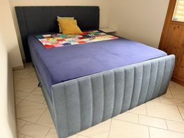 Boxspringbett 160x200 - wie neu! 