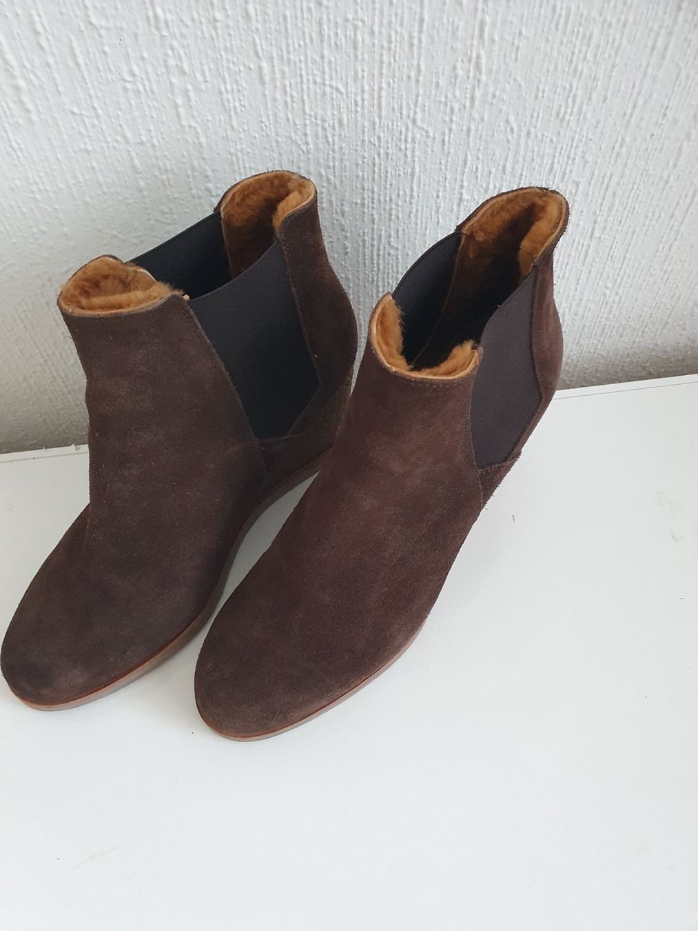 Navyboot Damenschuhe: Bottines fourrées compensées brunes Navyboot 38 pointure 38 – Gebraucht aus Prilly von RoDyRe 1