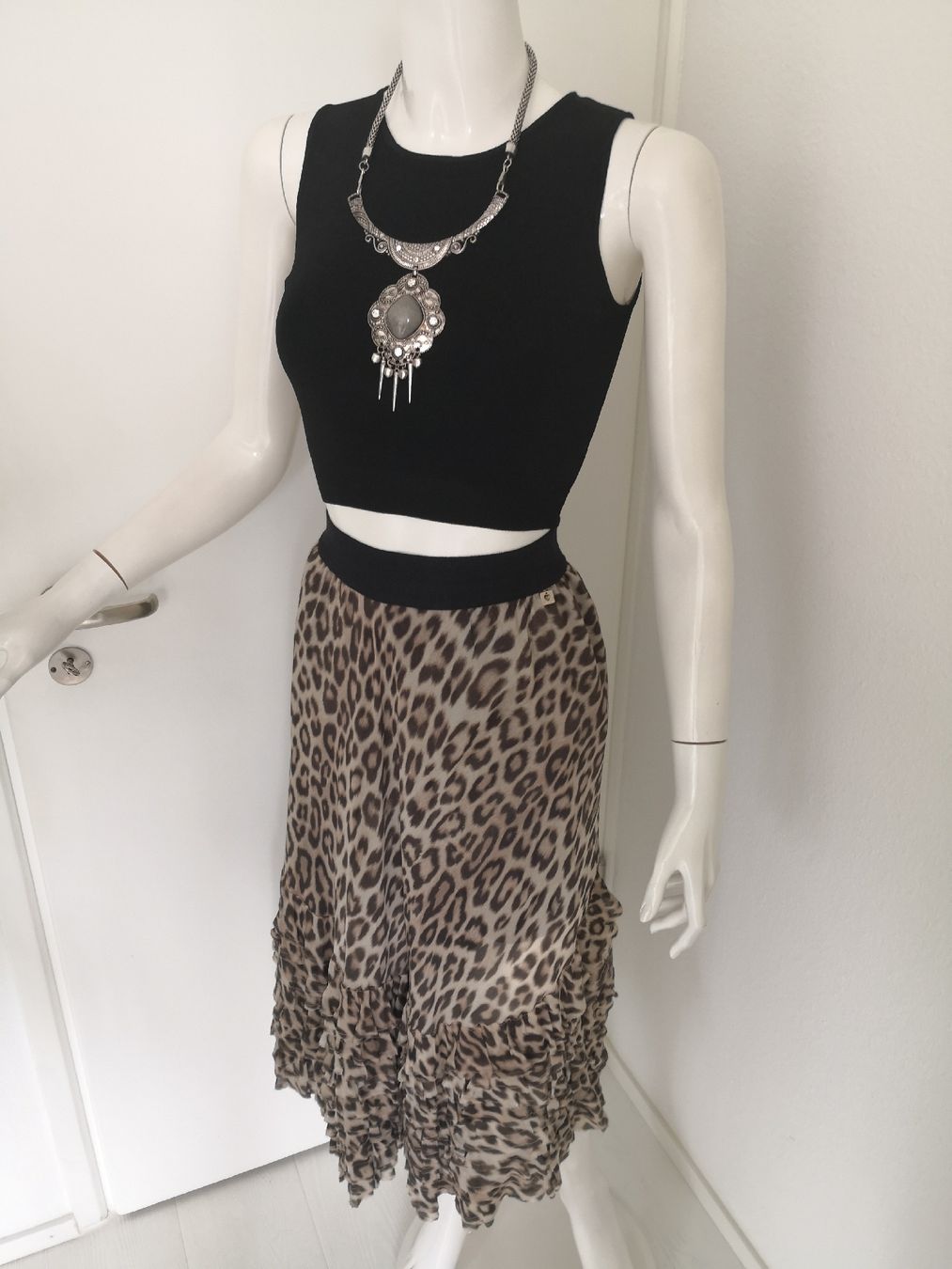 Twinset Röcke: TWINSET ROCK MIT RUSCHEN & ELAST & GEFUTTERT, ANIMALPRINT – Neu (gemäss Beschreibung) aus Olten von Naja-Twins-Twins 1