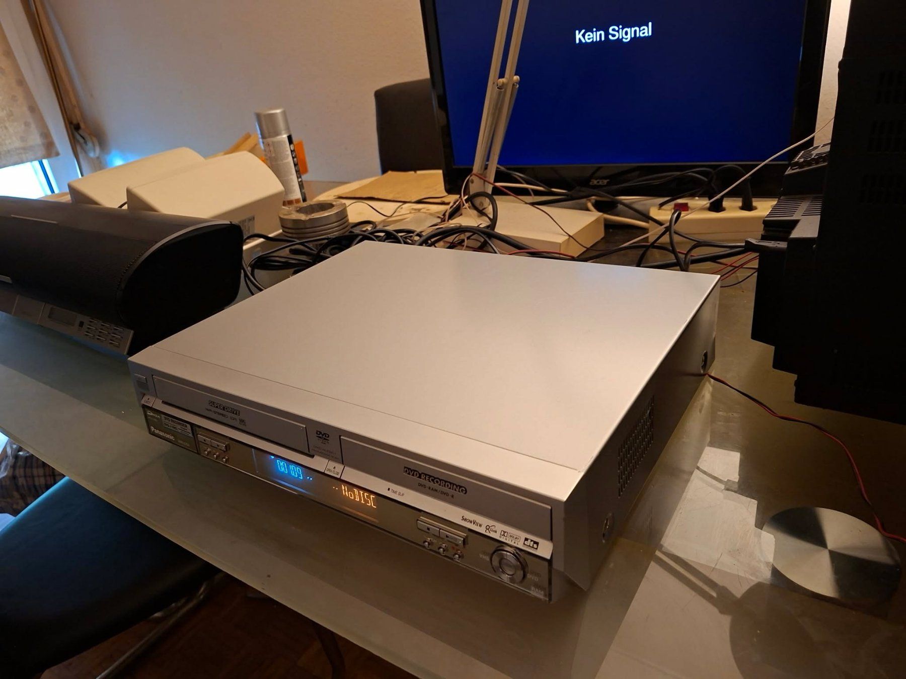 Panasonic Registratori: Panasonic DMR-E75V Kombi  DVD Recorder  und  VHS Recorder – Usato da Wittenbach venduto da Nostalgie1965 5