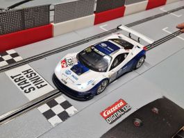 Carrera Digital 124 Ferrari 458 Italia GT3