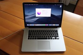 Apple MacBook Pro 15"  Mid 2015 16 GB * 500 GB