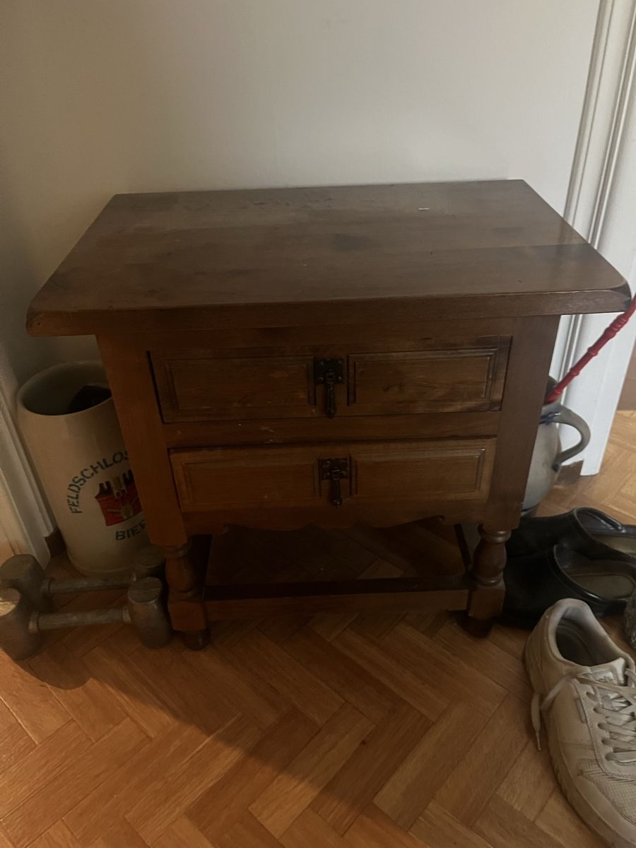 Commodes: Kommode – D'occasion à Schindellegi par jerome191108
